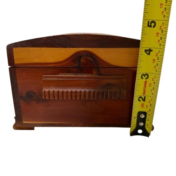 Wooden Jewelry Trinket Box Floral Carving Cottage Scene Mirror Rounded Lid Vtg - Picture 12 of 12